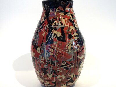 Großer Topf (Dunkelrot) | © Galerie Dr. Markus Döbele